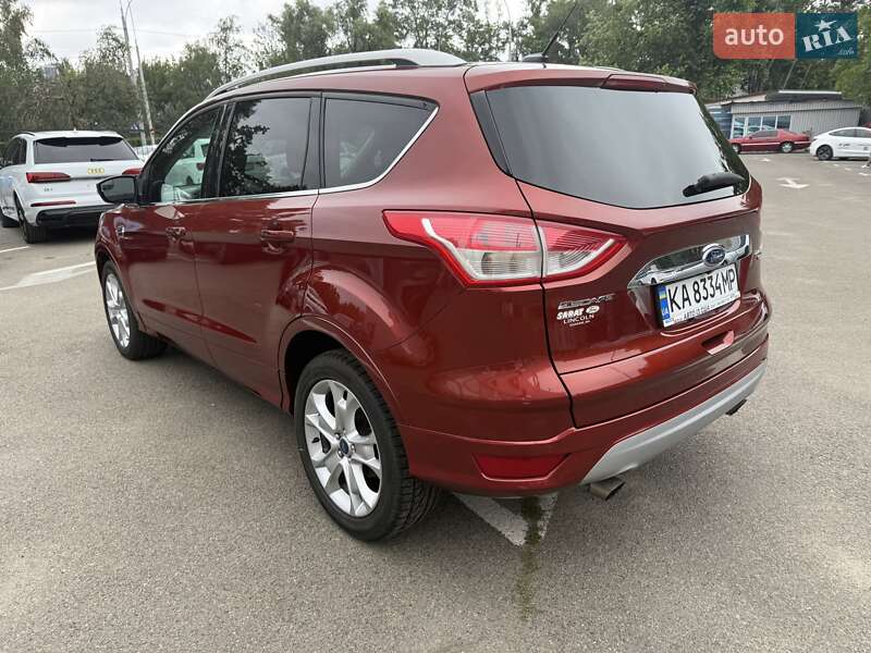 Позашляховик / Кросовер Ford Escape 2015 в Києві