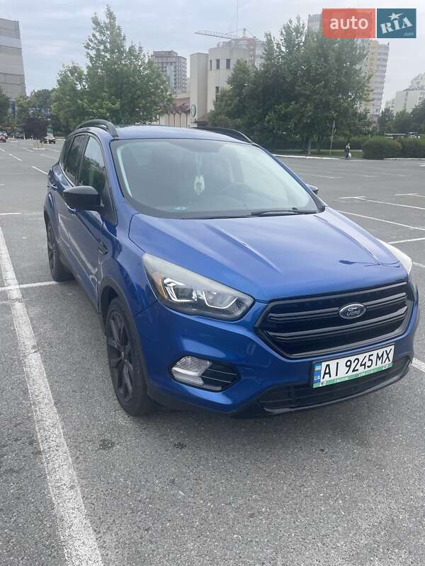Ford Escape 2017