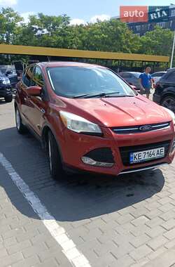Внедорожник / Кроссовер Ford Escape 2014 в 