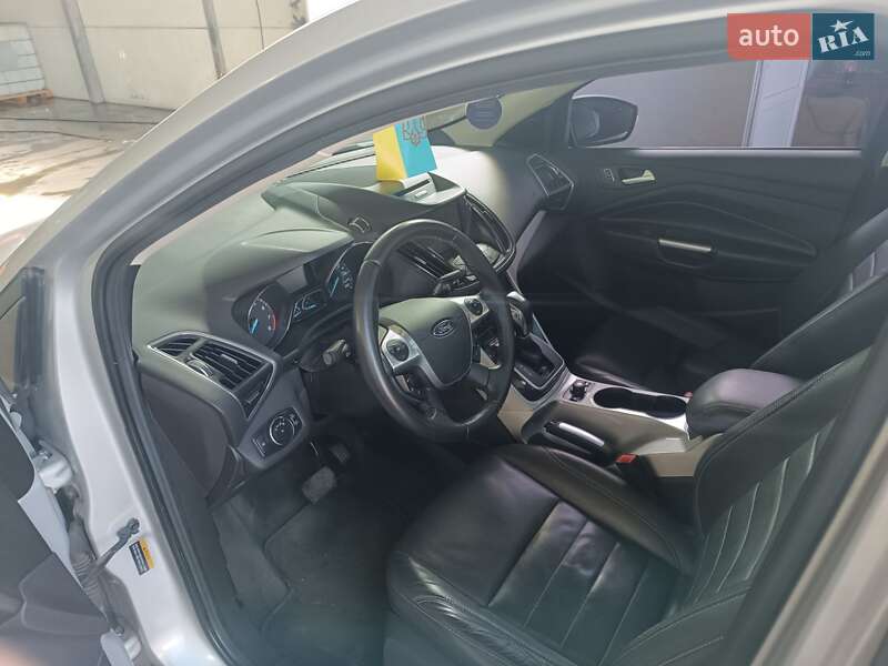 Внедорожник / Кроссовер Ford Escape 2012 в Львове