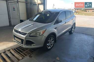 Внедорожник / Кроссовер Ford Escape 2012 в 