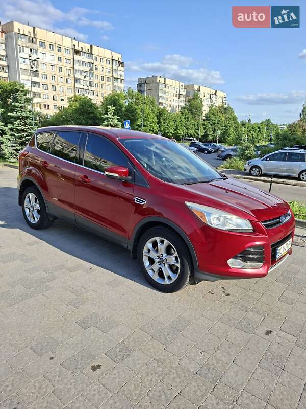 Внедорожник / Кроссовер Ford Escape 2013 в 