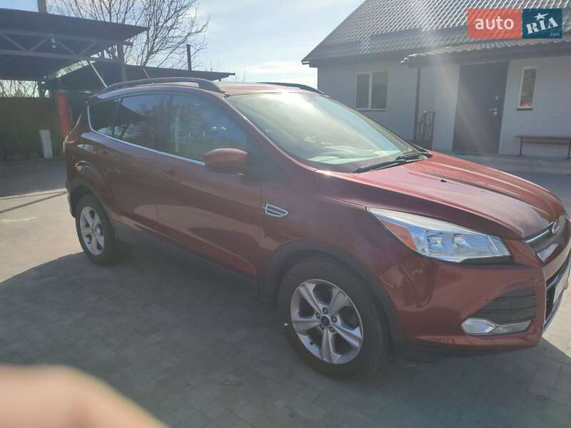 Позашляховик / Кросовер Ford Escape 2014 в Борисполі