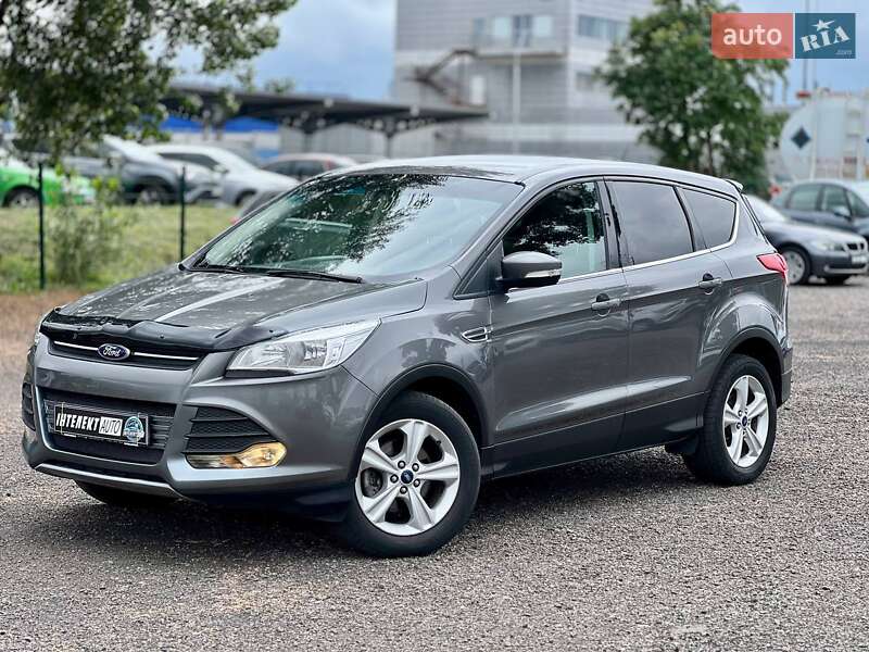 Внедорожник / Кроссовер Ford Escape 2013 в 