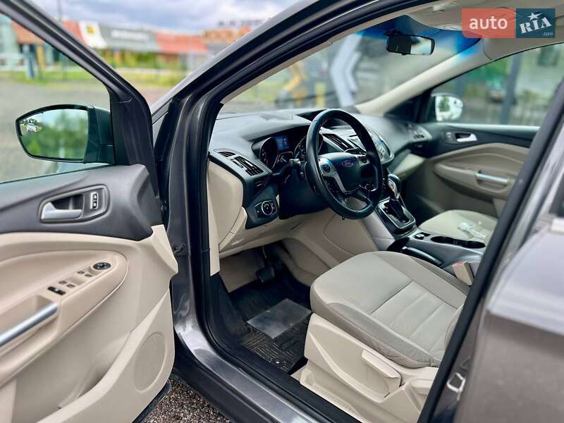 Позашляховик / Кросовер Ford Escape 2013 в Києві
