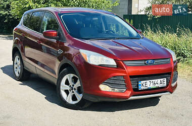 Внедорожник / Кроссовер Ford Escape 2014 в 