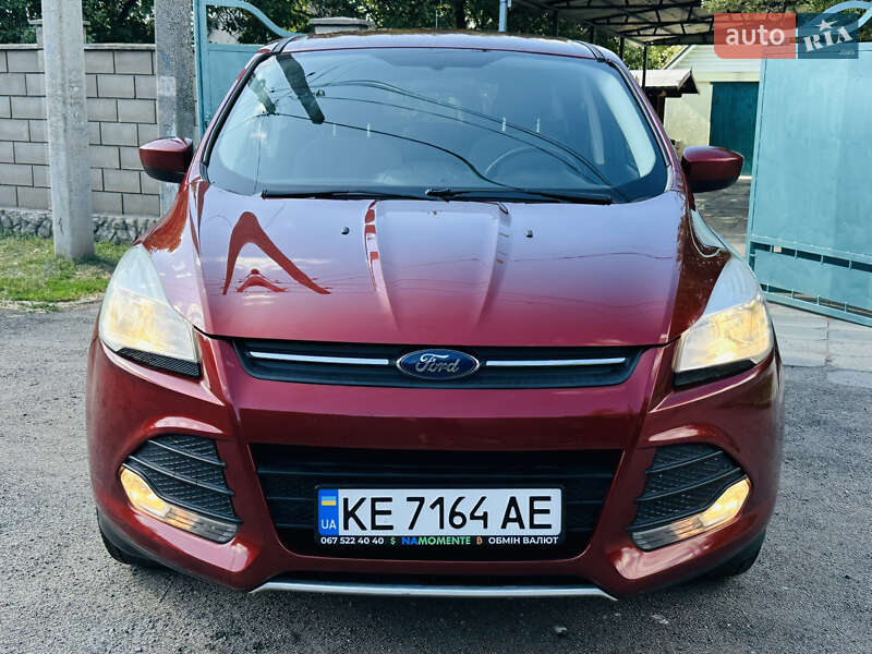 Внедорожник / Кроссовер Ford Escape 2014 в Каменском