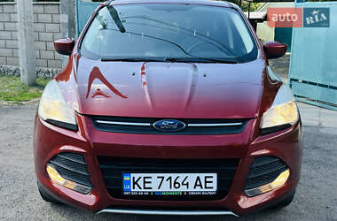 Внедорожник / Кроссовер Ford Escape 2014 в 