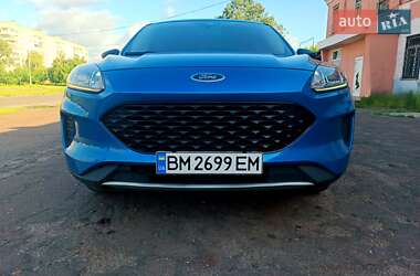 Внедорожник / Кроссовер Ford Escape 2020 в 