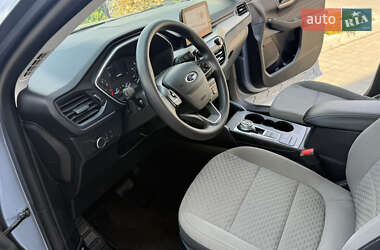 Внедорожник / Кроссовер Ford Escape 2022 в 