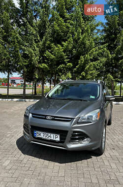 Внедорожник / Кроссовер Ford Escape 2014 в Ровно