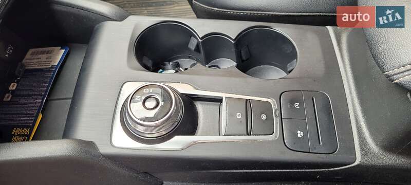 Внедорожник / Кроссовер Ford Escape 2022 в Кривом Роге