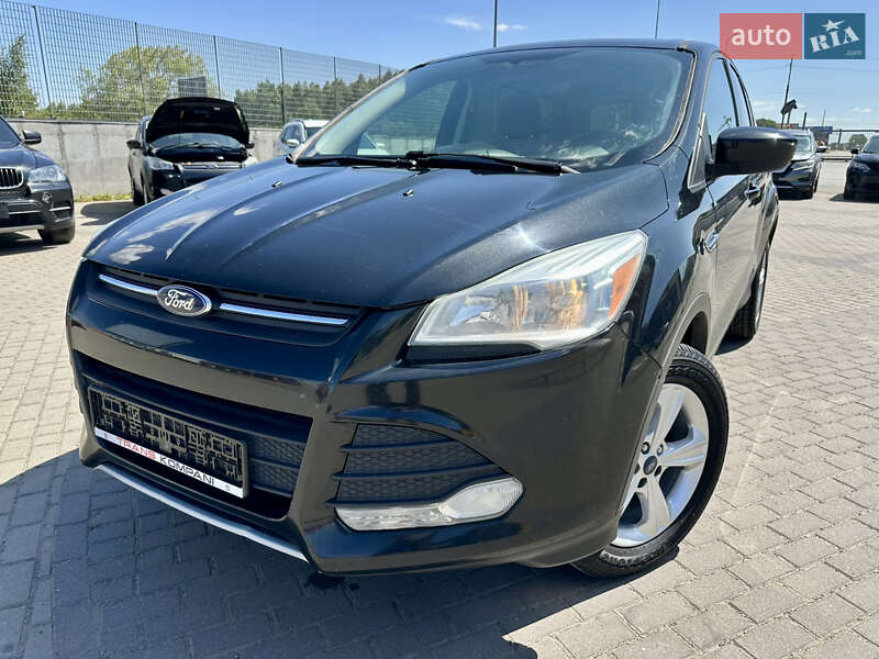Внедорожник / Кроссовер Ford Escape 2013 в 