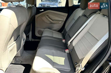 Внедорожник / Кроссовер Ford Escape 2013 в 