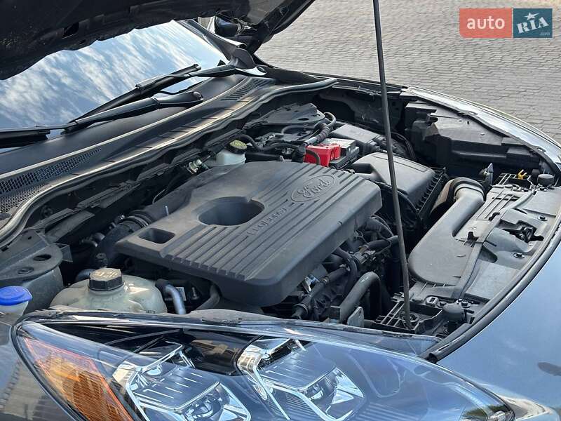 Внедорожник / Кроссовер Ford Escape 2020 в Львове