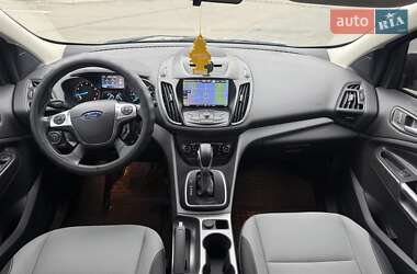 Внедорожник / Кроссовер Ford Escape 2013 в 