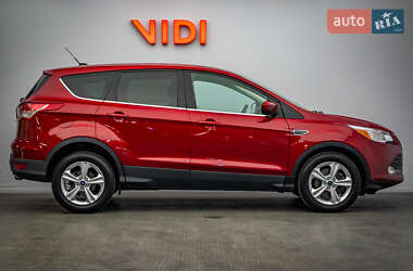 Внедорожник / Кроссовер Ford Escape 2014 в 