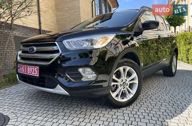 Позашляховик / Кросовер Ford Escape 2018 в Стрию