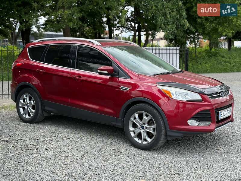 Внедорожник / Кроссовер Ford Escape 2014 в Хмельницком