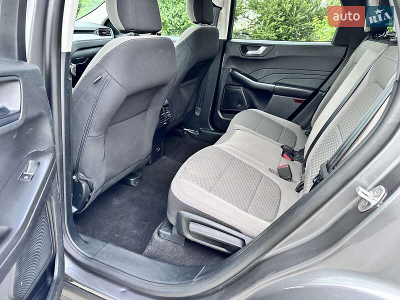 Внедорожник / Кроссовер Ford Escape 2021 в Буче