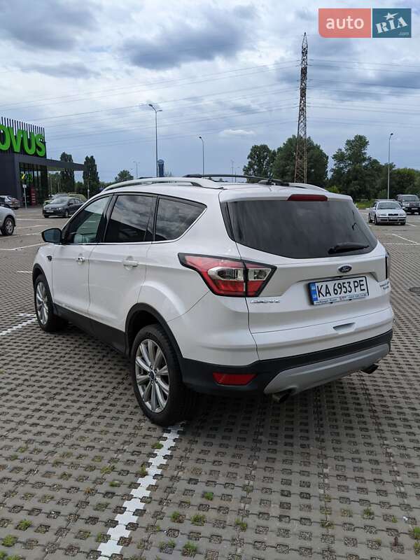 Внедорожник / Кроссовер Ford Escape 2016 в Киеве фото 6 Внедорожник / Кроссовер Ford Escape 2016 в Киеве