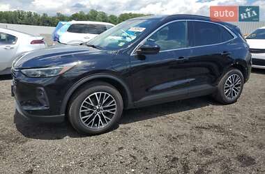 Ford Escape 2024
