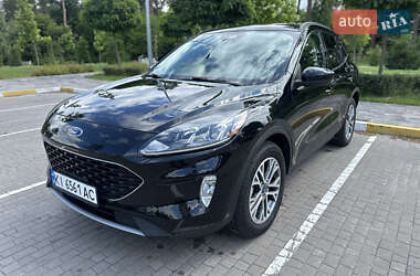 Внедорожник / Кроссовер Ford Escape 2021 в Киеве