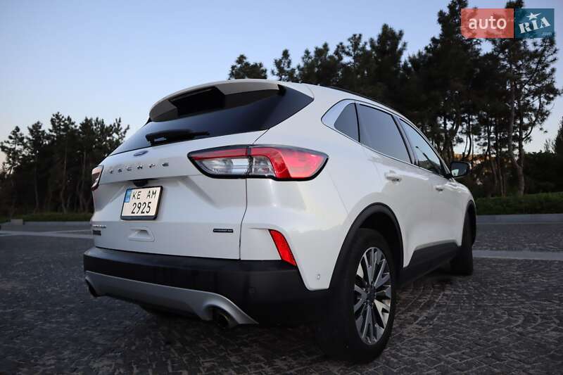 Позашляховик / Кросовер Ford Escape 2020 в Дніпрі