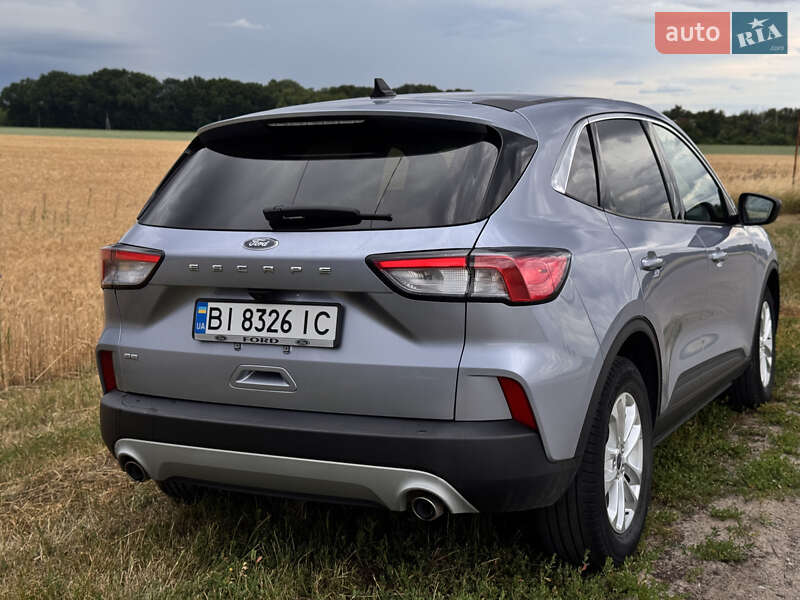 Позашляховик / Кросовер Ford Escape 2021 в Полтаві