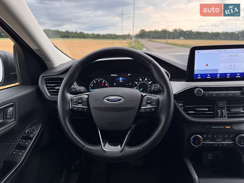 Позашляховик / Кросовер Ford Escape 2021 в Полтаві