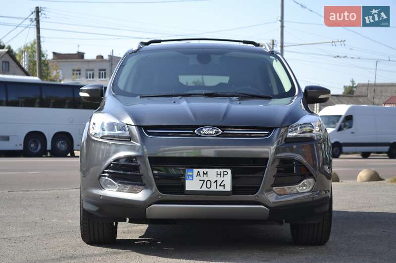 Внедорожник / Кроссовер Ford Escape 2015 в Житомире