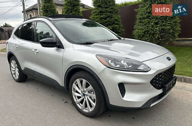 Позашляховик / Кросовер Ford Escape 2020 в Києві