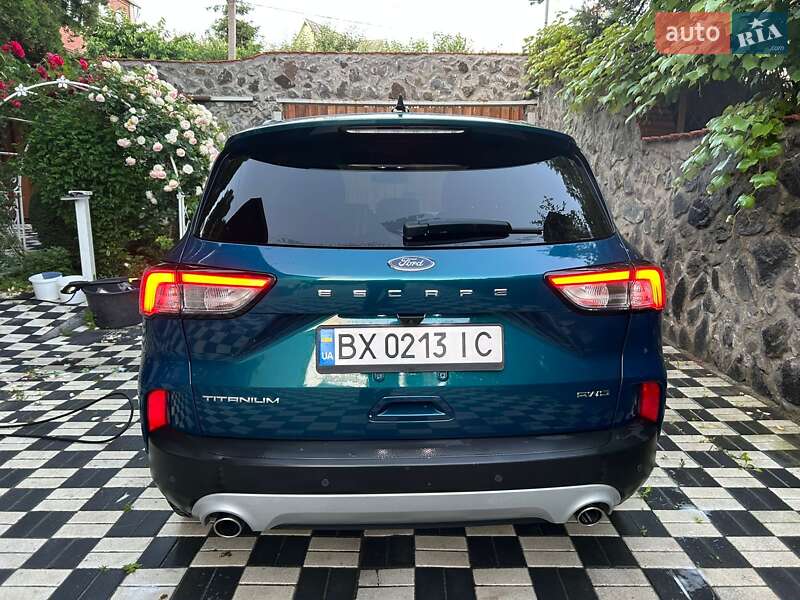 Внедорожник / Кроссовер Ford Escape 2019 в Хмельницком