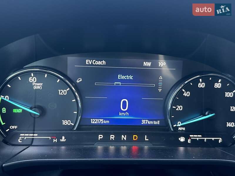 Внедорожник / Кроссовер Ford Escape 2022 в Киеве