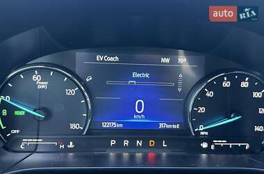 Внедорожник / Кроссовер Ford Escape 2022 в 