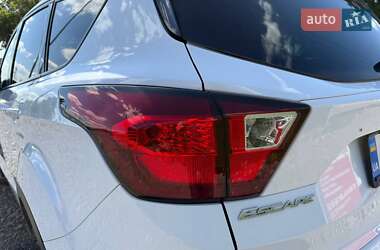 Внедорожник / Кроссовер Ford Escape 2019 в 