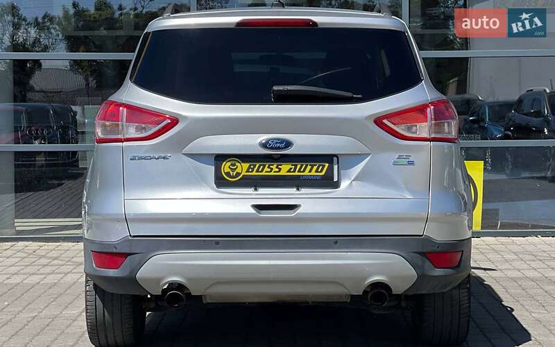 Внедорожник / Кроссовер Ford Escape 2015 в Ивано-Франковске