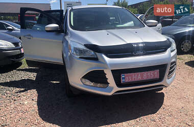 Внедорожник / Кроссовер Ford Escape 2014 в 