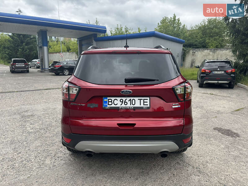 Внедорожник / Кроссовер Ford Escape 2018 в Львове