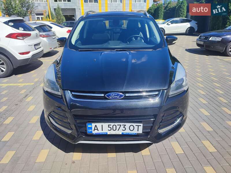 Внедорожник / Кроссовер Ford Escape 2014 в 
