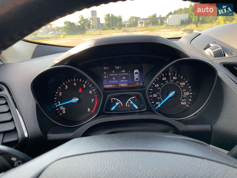 Внедорожник / Кроссовер Ford Escape 2018 в Киеве