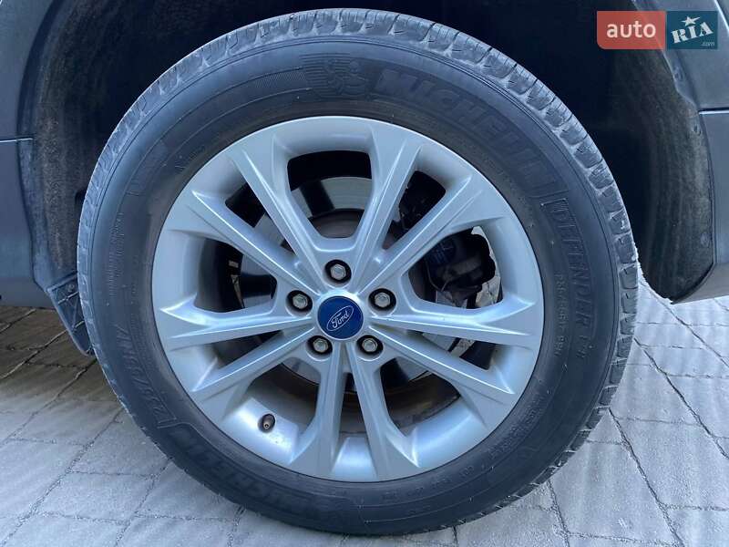 Внедорожник / Кроссовер Ford Escape 2019 в Луцке фото 18 Внедорожник / Кроссовер Ford Escape 2019 в Луцке