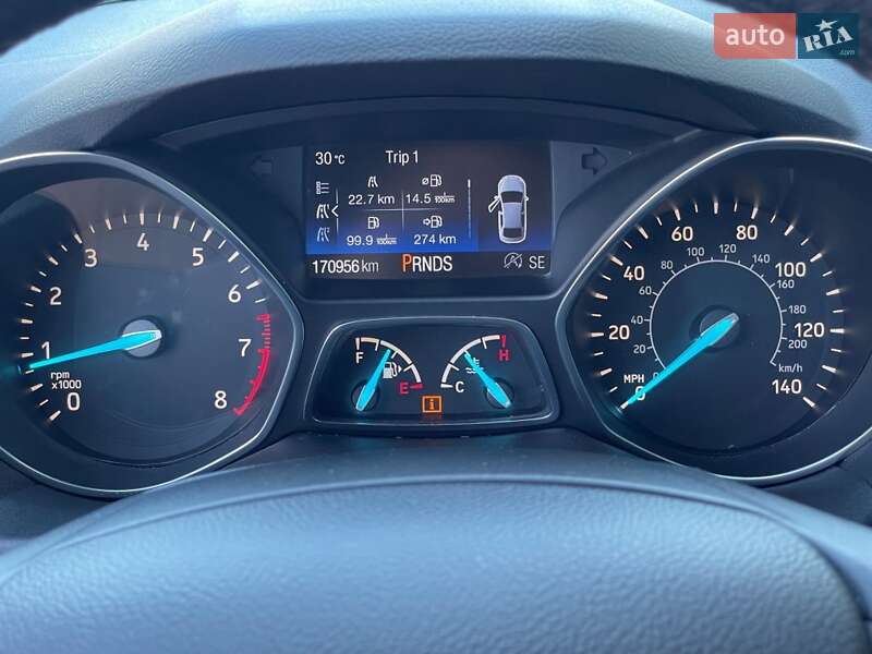 Внедорожник / Кроссовер Ford Escape 2017 в Киеве