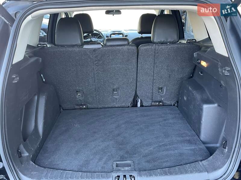 Внедорожник / Кроссовер Ford Escape 2017 в Киеве