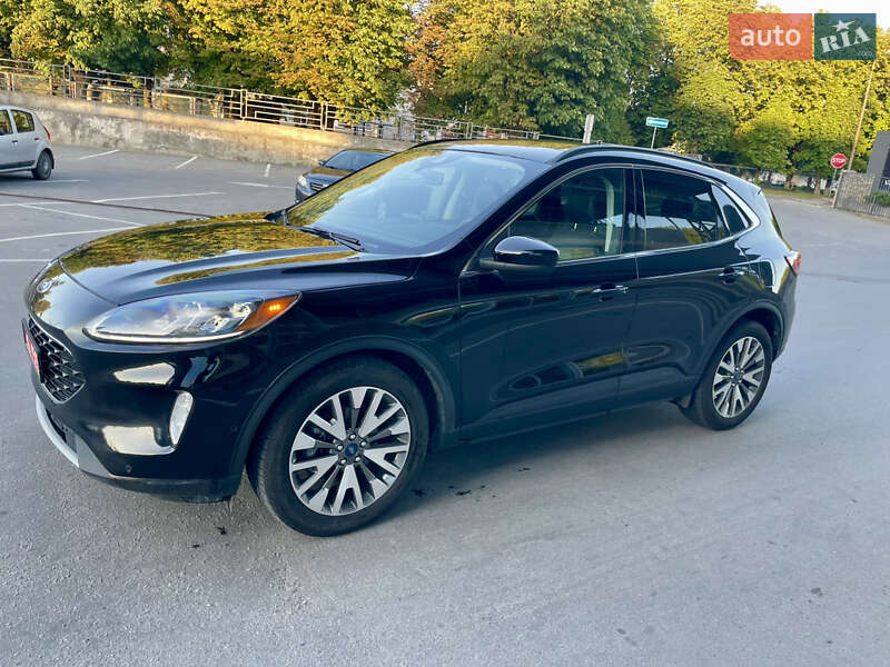 Внедорожник / Кроссовер Ford Escape 2021 в Тернополе