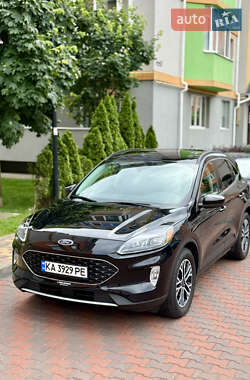 Внедорожник / Кроссовер Ford Escape 2021 в 