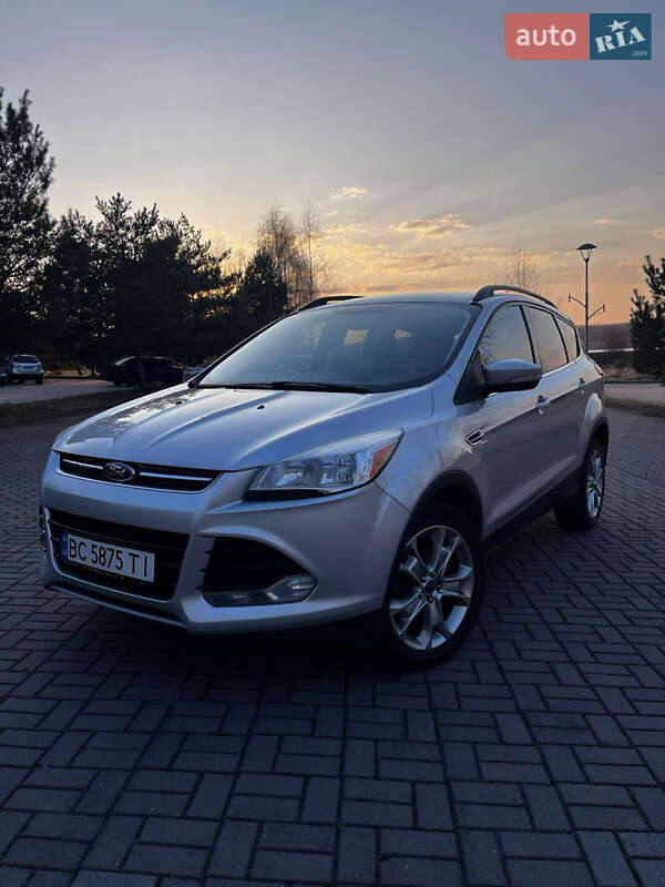 Внедорожник / Кроссовер Ford Escape 2013 в 