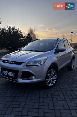 Внедорожник / Кроссовер Ford Escape 2013 в 