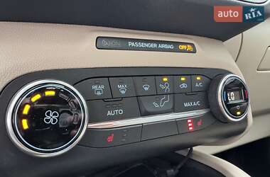 Внедорожник / Кроссовер Ford Escape 2020 в 