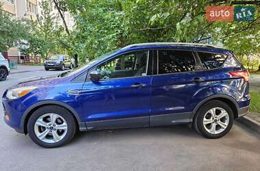 Внедорожник / Кроссовер Ford Escape 2014 в 